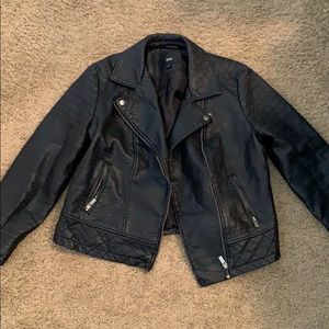 ❌❌SOLD ON FACEBOOK❌❌ Black leather jacket